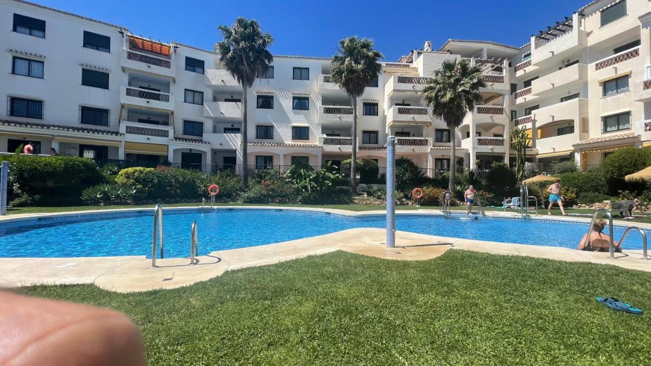 Apartamento Golf Beach 베날마데나코스타 외부 사진