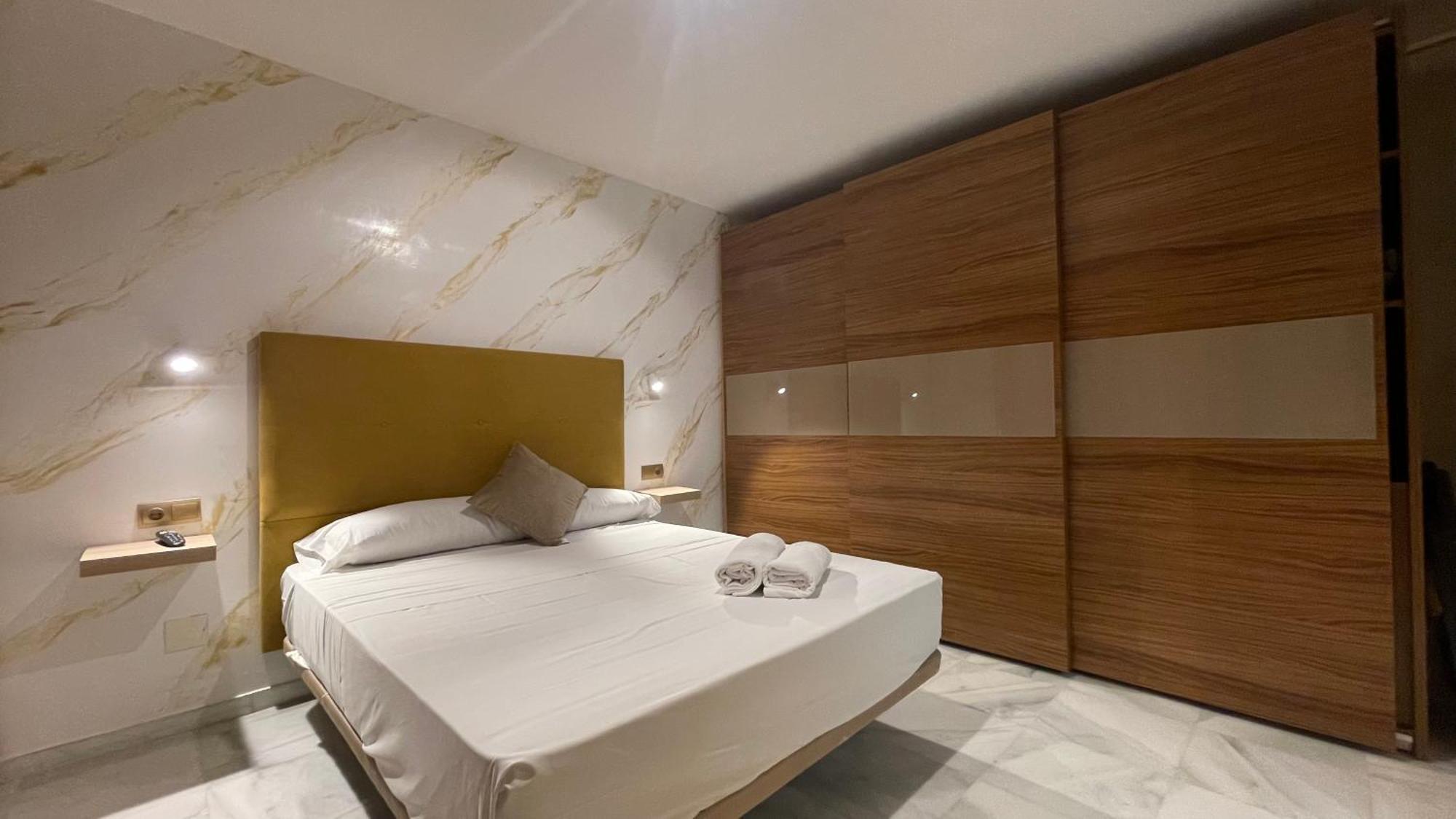 Apartamento Golf Beach 베날마데나코스타 외부 사진