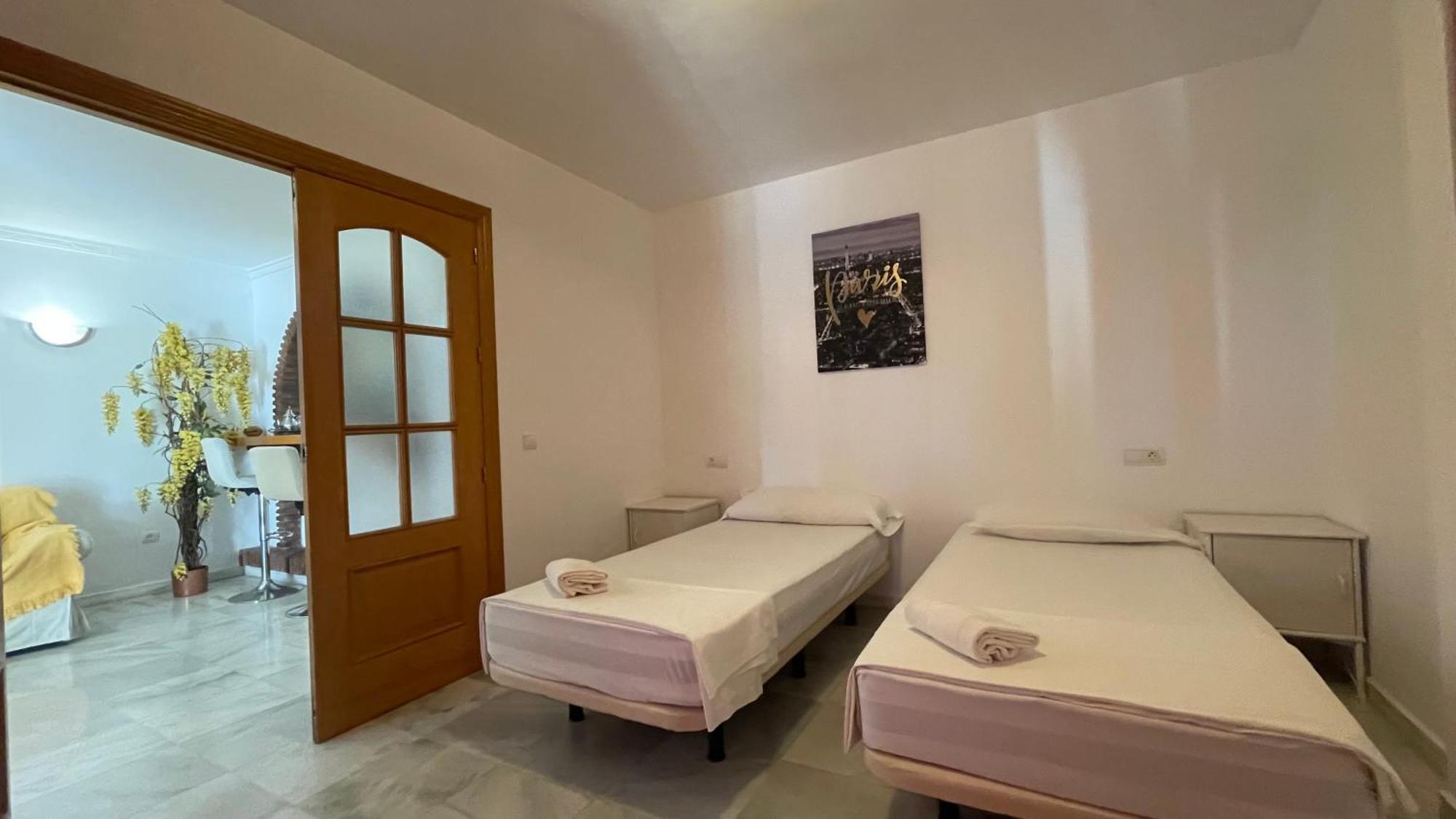 Apartamento Golf Beach 베날마데나코스타 외부 사진